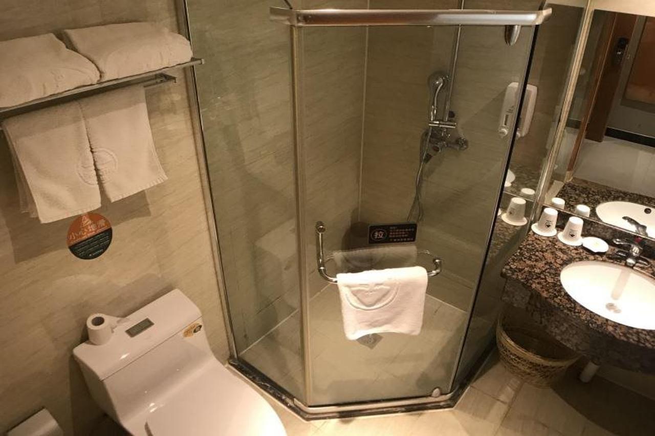 Greentree Inn Jiangsu Wuxi Jiangyin Zhouzhuang Shiji Avenue Business Hotel Extérieur photo