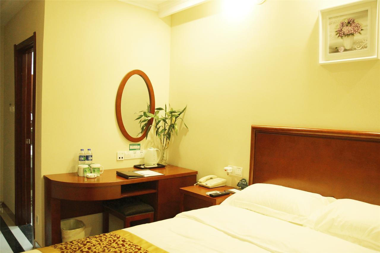 Greentree Inn Jiangsu Wuxi Jiangyin Zhouzhuang Shiji Avenue Business Hotel Extérieur photo